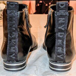 DKNY Lacey Metallic - Stripe Booties